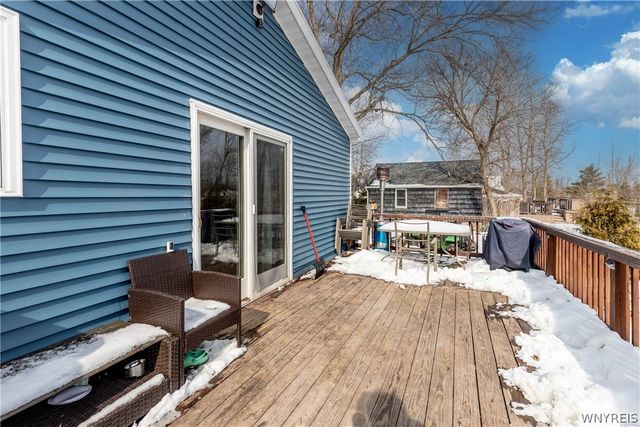 6795 Nash Road, Wheatfield, NY 14120