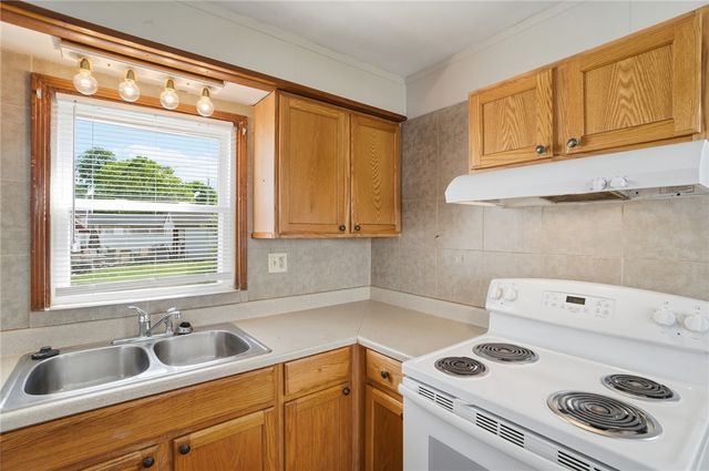 1659 Pell Drive, Dayton, OH 45410