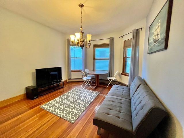 558 Washington St 1, Boston, MA 02135