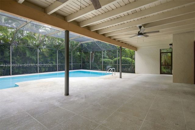 17631 SW 77th Ave, Palmetto Bay, FL 33157