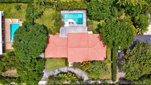 17631 SW 77th Ave, Palmetto Bay, FL 33157