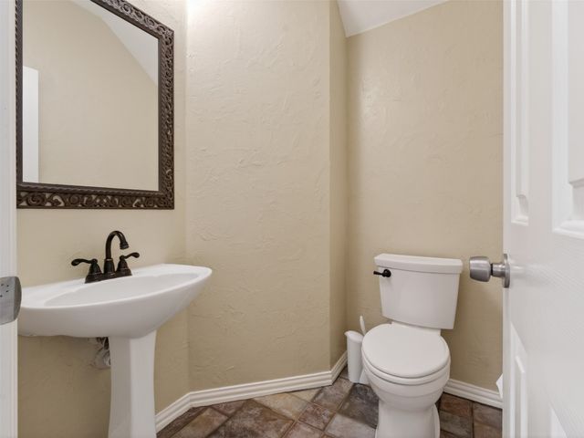 5708 Twain Drive, Flower Mound, TX 75028