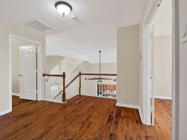 5708 Twain Drive, Flower Mound, TX 75028