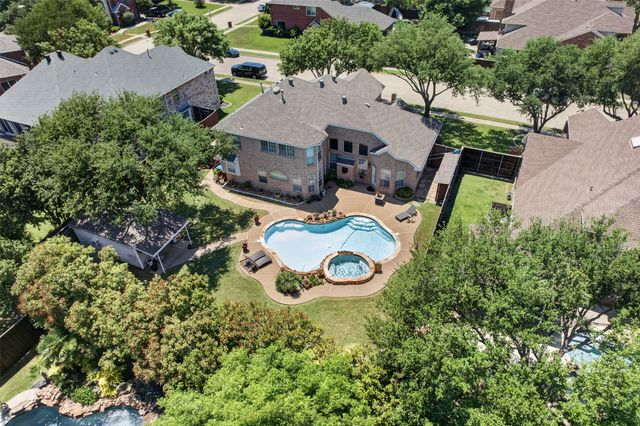 5708 Twain Drive, Flower Mound, TX 75028