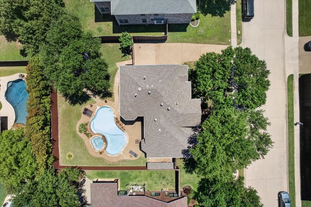 5708 Twain Drive, Flower Mound, TX 75028