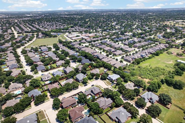 5708 Twain Drive, Flower Mound, TX 75028