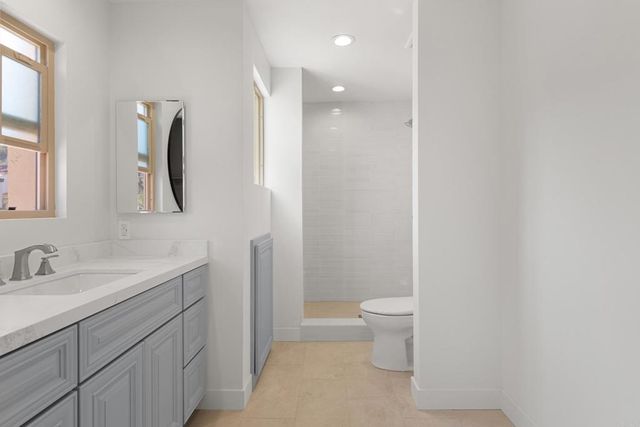 4737 Edison, Clairemont Mesa, CA 92117