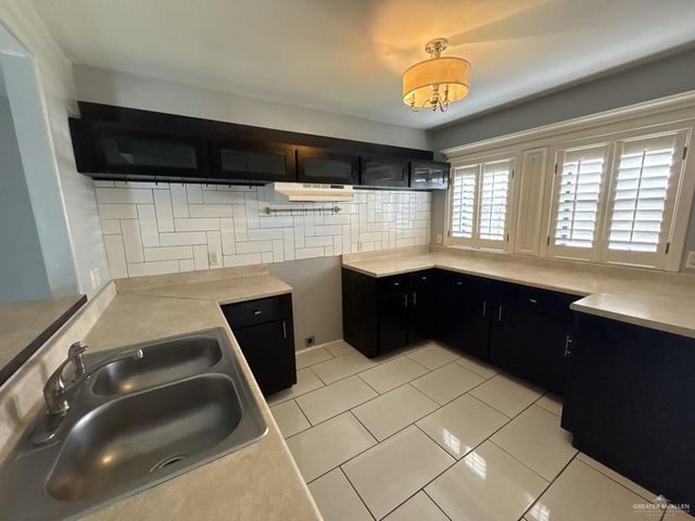 1305 Villa Street, Pharr, TX 78577