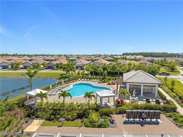 15244 Zeno WAY 104, Naples, FL 34114