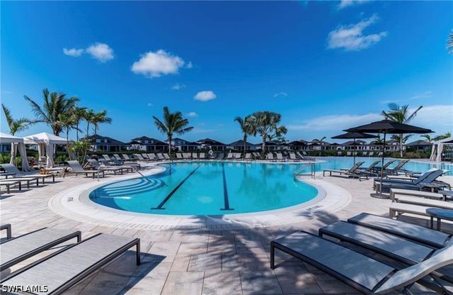 15244 Zeno WAY 104, Naples, FL 34114
