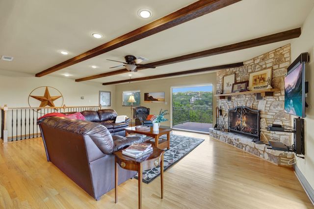 435 Nancy DR, Canyon Lake, TX 78133