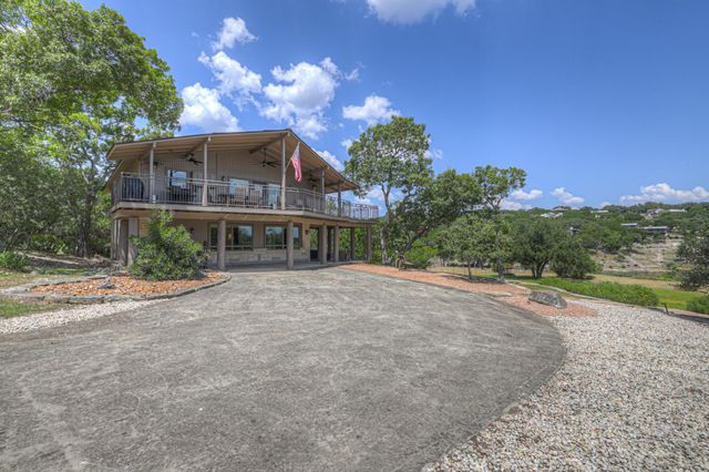 435 Nancy DR, Canyon Lake, TX 78133