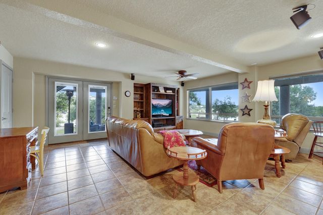 435 Nancy DR, Canyon Lake, TX 78133