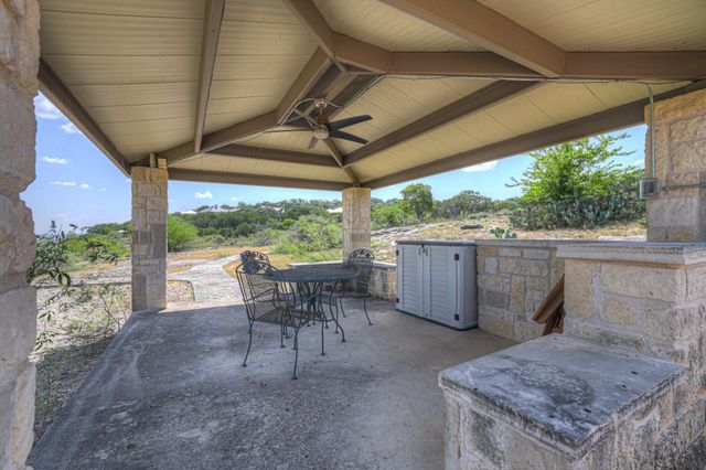 435 Nancy DR, Canyon Lake, TX 78133