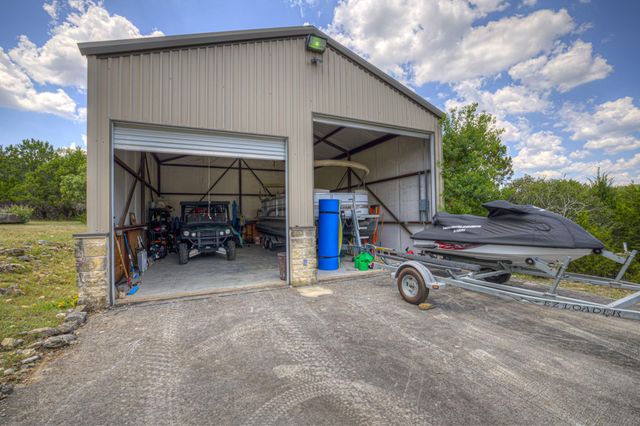 435 Nancy DR, Canyon Lake, TX 78133