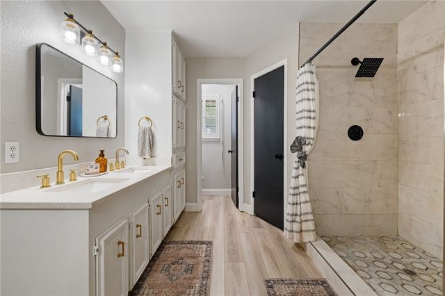 3717 Castle River Dr, Corpus Christi, TX 78410