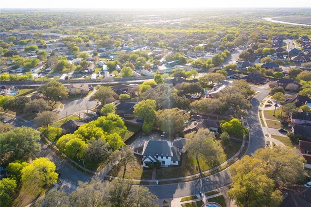 3717 Castle River Dr, Corpus Christi, TX 78410