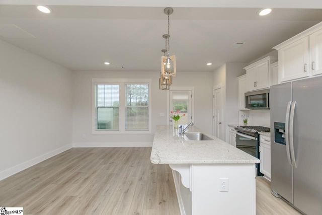 205 Shallons Drive, Greenville, SC 29609