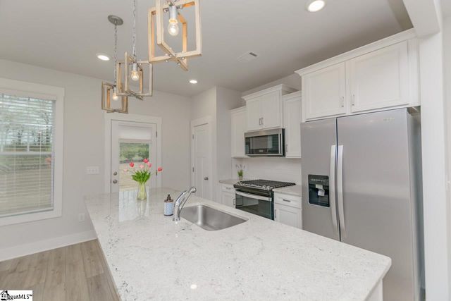 205 Shallons Drive, Greenville, SC 29609