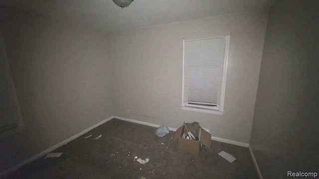 15633 Eastwood Street, Detroit, MI 48205