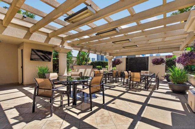 200 Harbor 3001, San Diego, CA 92101