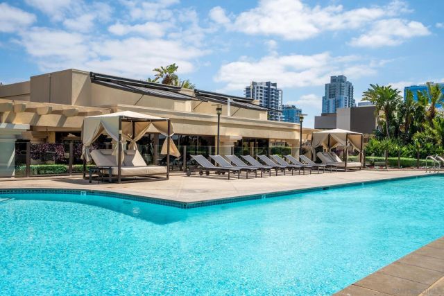 200 Harbor 3001, San Diego, CA 92101