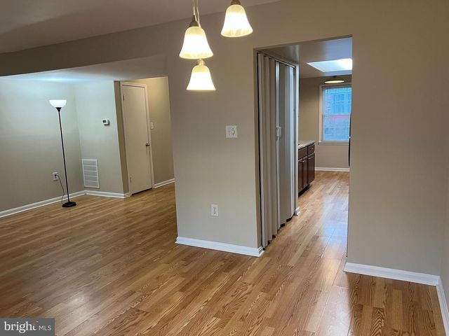 6322 DRACO ST, Burke, VA 22015