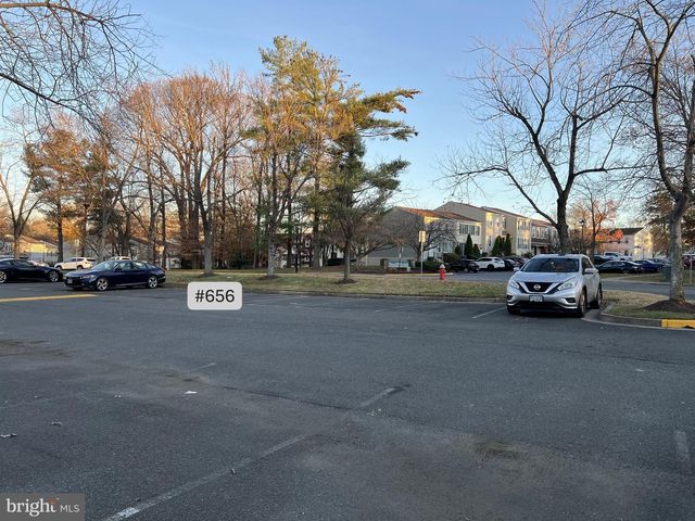 6322 DRACO ST, Burke, VA 22015