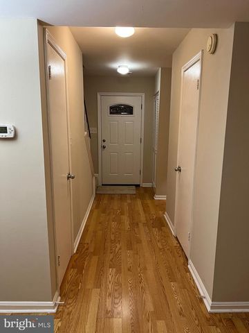 6322 DRACO ST, Burke, VA 22015