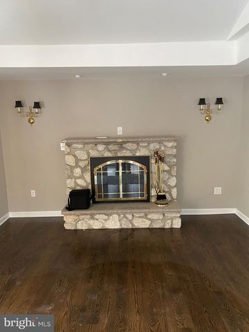 1021 MEETINGHOUSE RD, Ambler, PA 19002