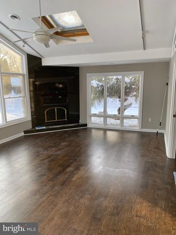 1021 MEETINGHOUSE RD, Ambler, PA 19002