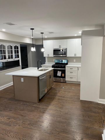 1021 MEETINGHOUSE RD, Ambler, PA 19002