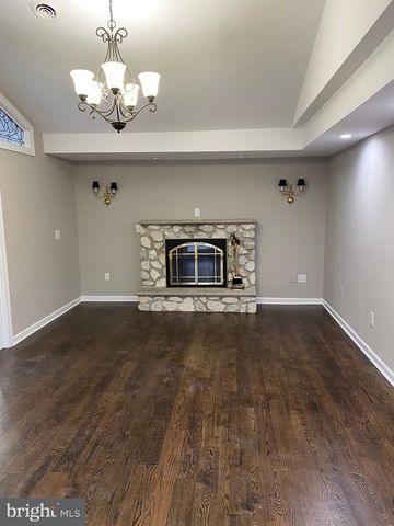 1021 MEETINGHOUSE RD, Ambler, PA 19002