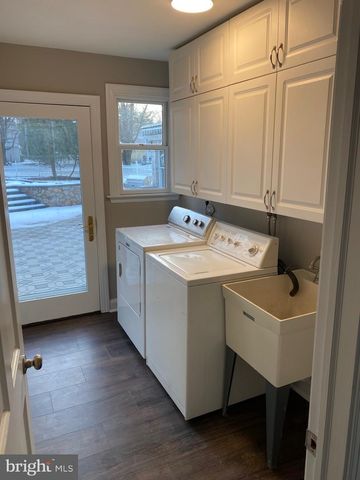 1021 MEETINGHOUSE RD, Ambler, PA 19002