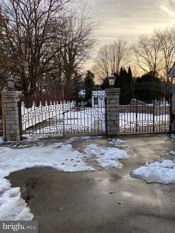 1021 MEETINGHOUSE RD, Ambler, PA 19002