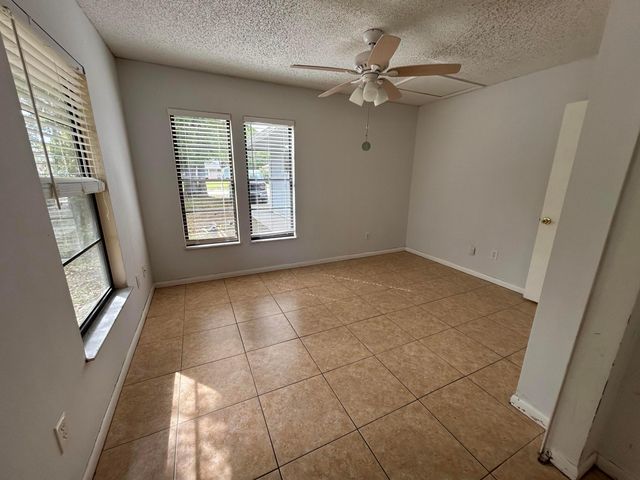 1036 SW 19th Ave Avenue SW, Vero Beach, FL 32962