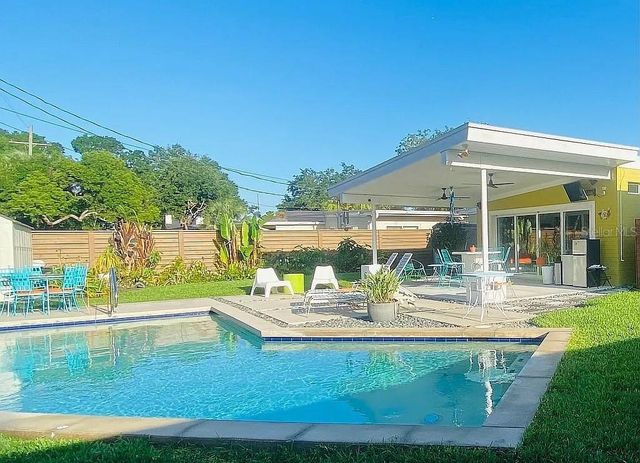 1402 CUMBIE STREET, Orlando, FL 32804