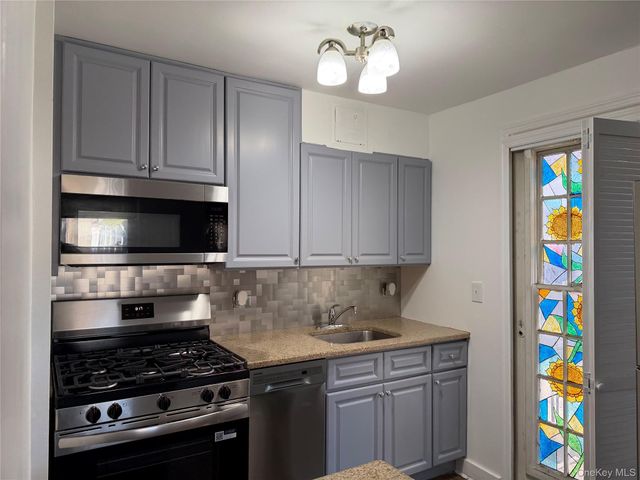 147-53 Grand Central Parkway 1, Jamaica, NY 11435