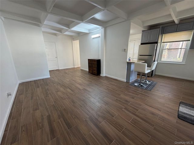 147-53 Grand Central Parkway 1, Jamaica, NY 11435