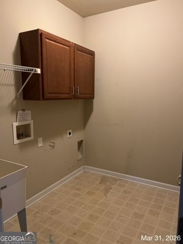 10 WINGED FOOT Way, Covington, GA 30014