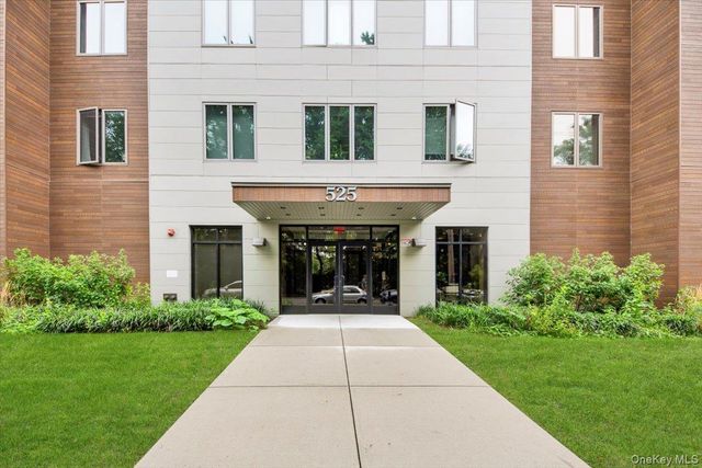 645 NORTH MACQUESTEN PARKWAY 3G, Fleetwood, NY 10552