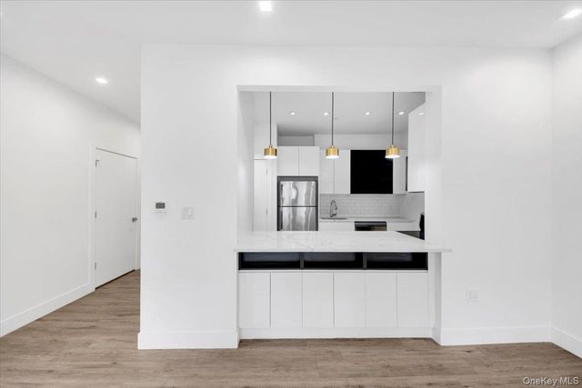 645 NORTH MACQUESTEN PARKWAY 3G, Fleetwood, NY 10552