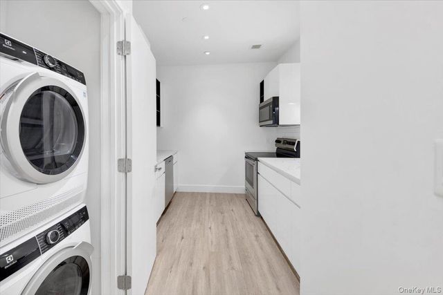 645 NORTH MACQUESTEN PARKWAY 3G, Fleetwood, NY 10552