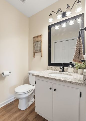 2918 Kedzie Dr, Murfreesboro, TN 37130