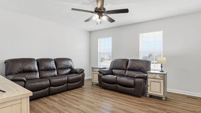 2918 Kedzie Dr, Murfreesboro, TN 37130