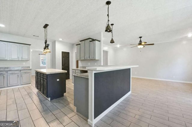 5258 Amberton Court NW, Powder Springs, GA 30127