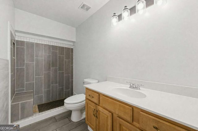 5258 Amberton Court NW, Powder Springs, GA 30127