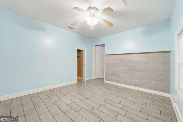 5258 Amberton Court NW, Powder Springs, GA 30127