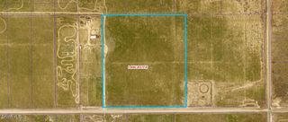 3 W H Avenue, Lancaster, CA 93536