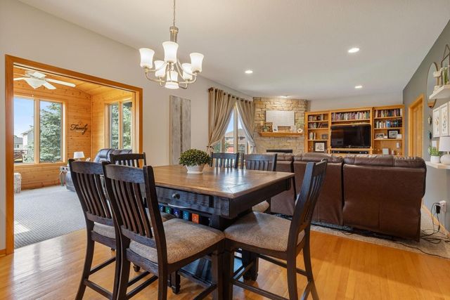 5721 103rd Avenue N, Brooklyn Park, MN 55443